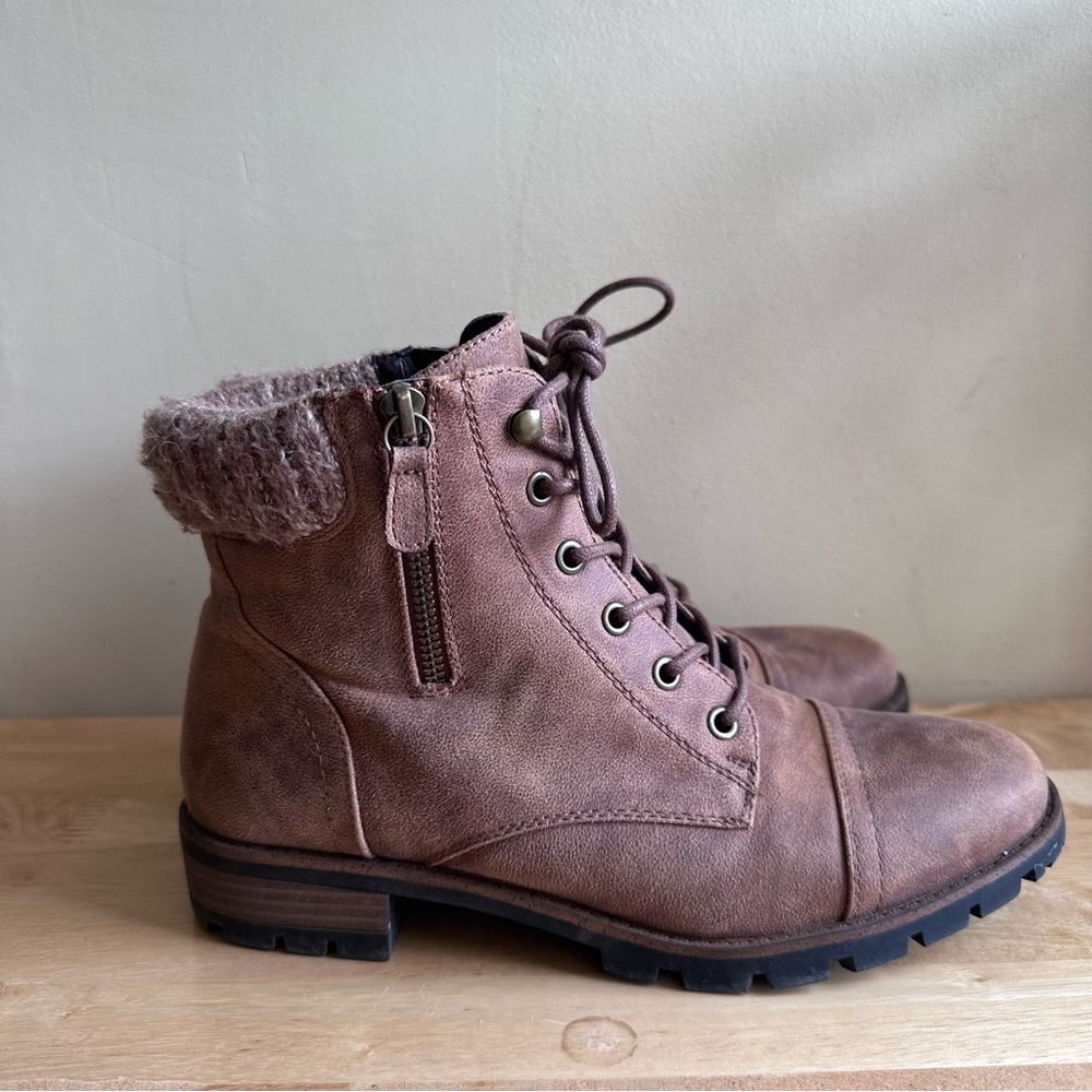 White Mountain Daisy Hiker Chelsea Boot with Sweater Cuff